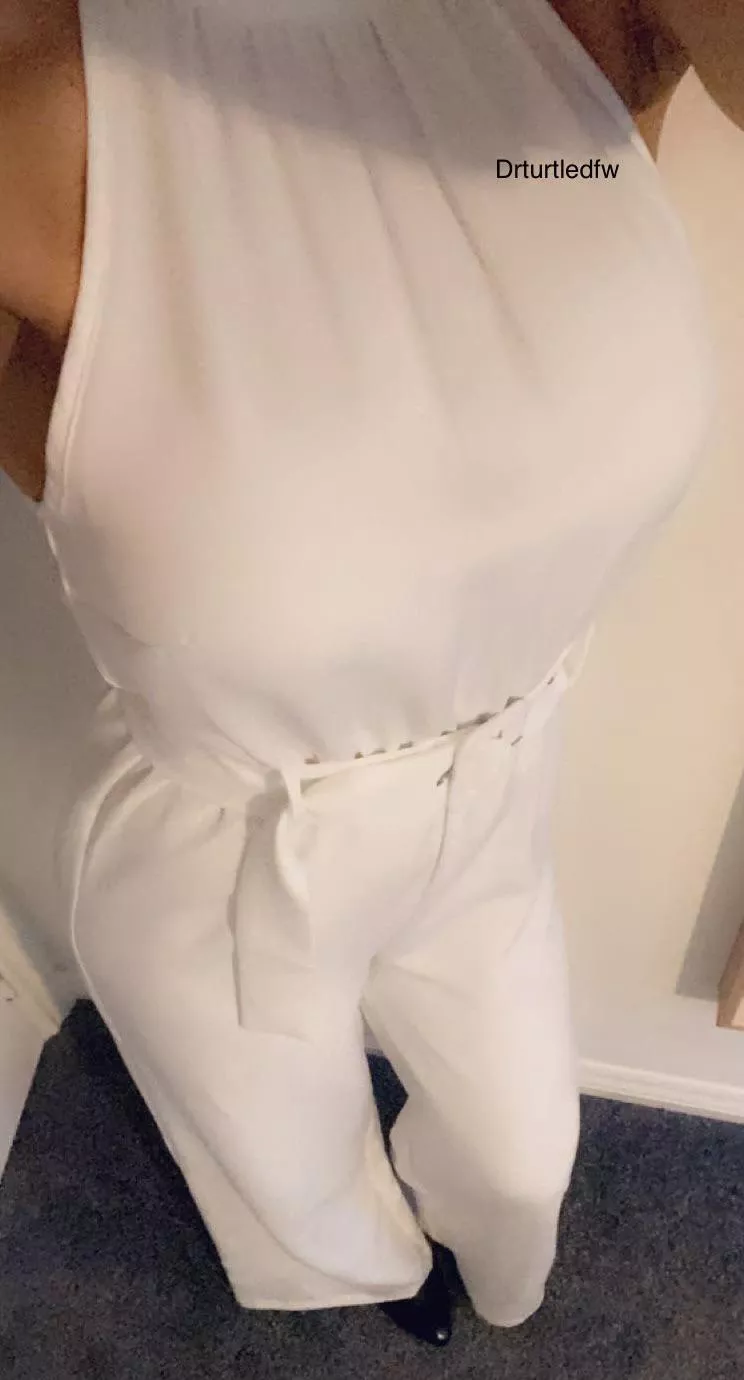 Left off the jacket for this post! 59(f) Left off the jacket for this post! 59(f)