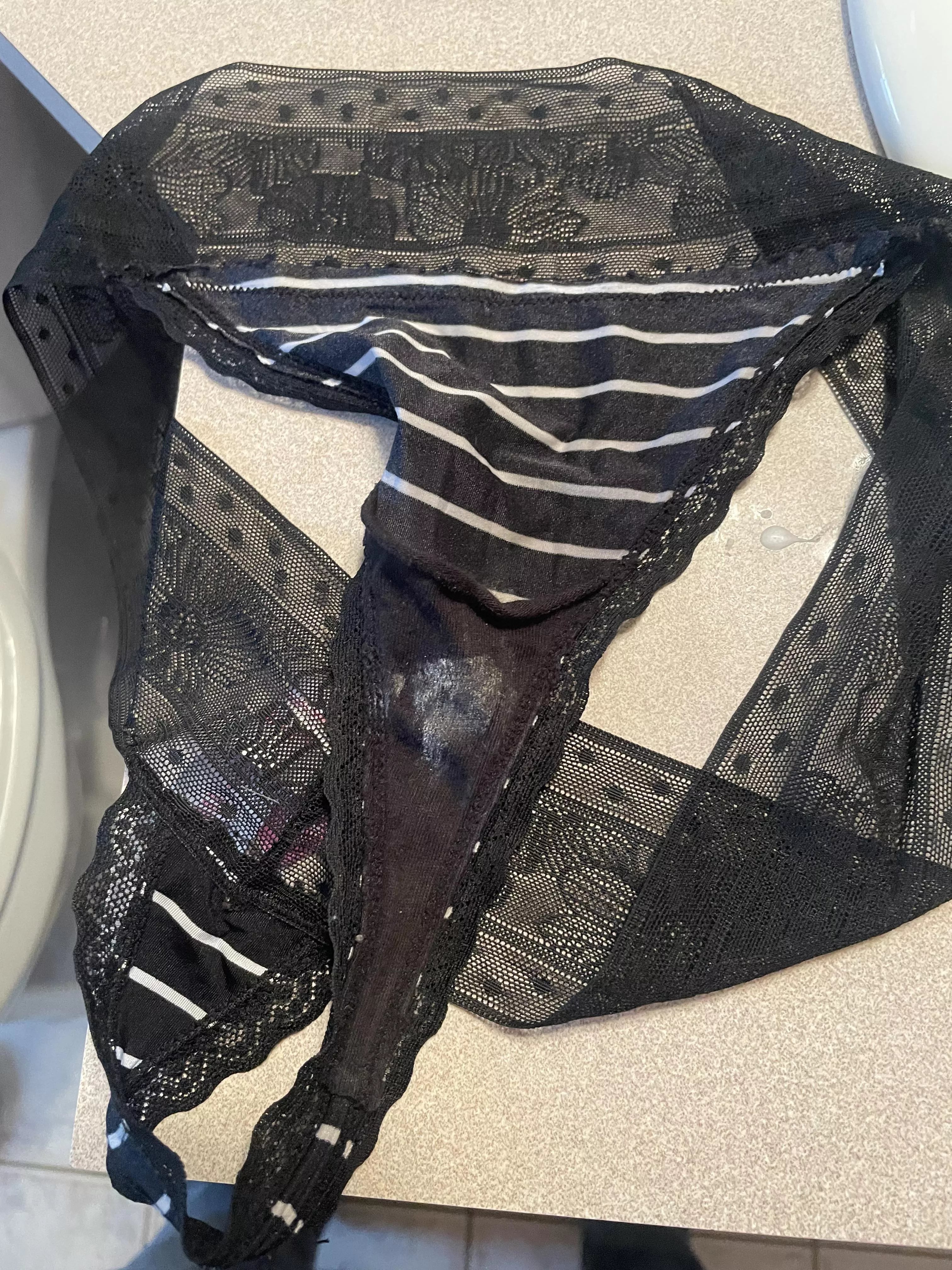 Left on the bathroom floor for me. My 41 y/o wife must’ve been horny 😈