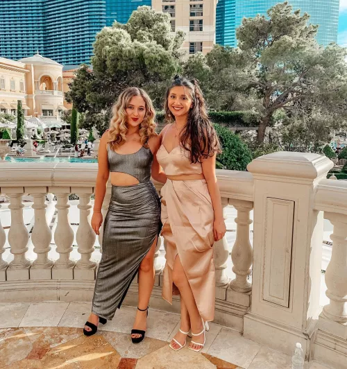 Left or Right? Left or Right?