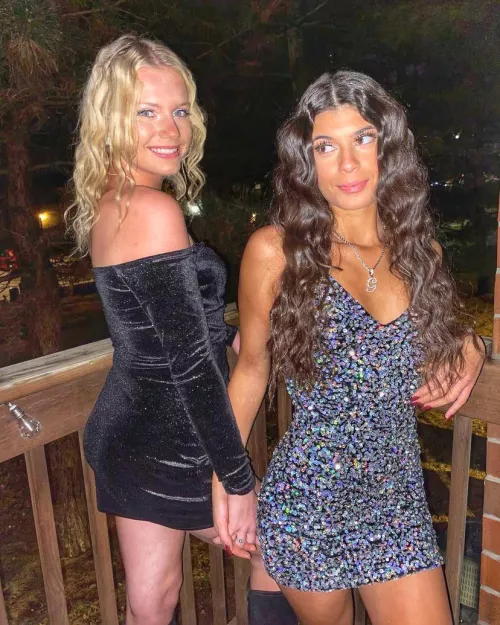 Left or Right? Left or Right?