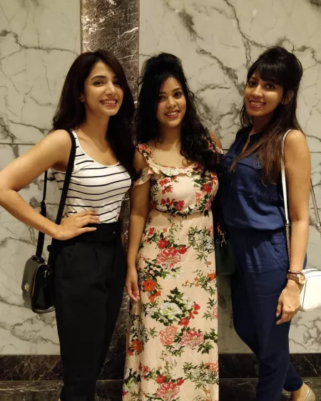 left right middle? left right middle?