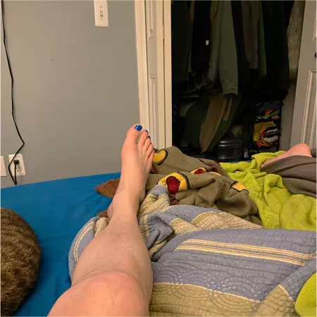 Leg shaving day today. Anyone wanna help? Leg shaving day today. Anyone wanna help?
