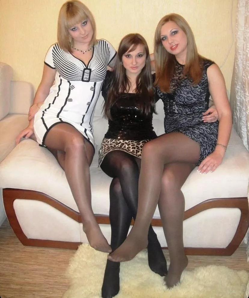 Leggy beauties Leggy beauties