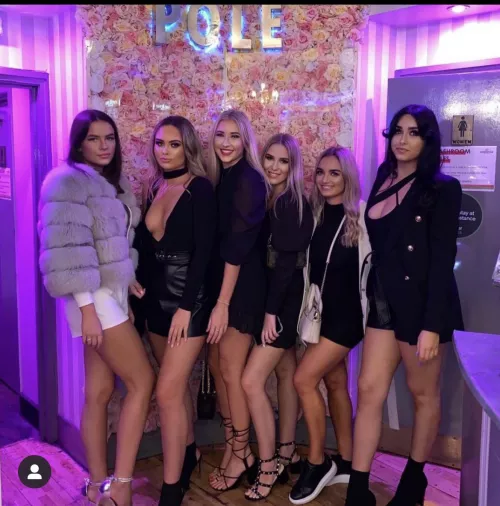Legs out Legs out
