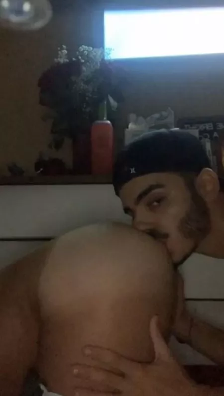 lemme eat it ๐๐
 lemme eat it ๐๐