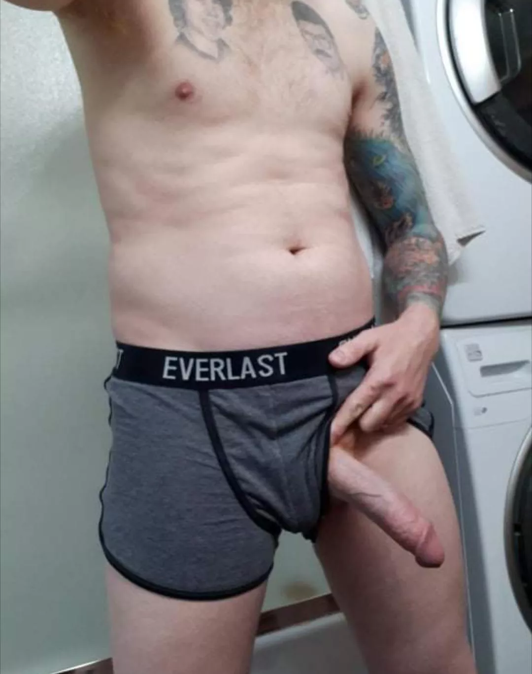 Lend a hand? Or mouth? Or.... Lend a hand? Or mouth? Or....