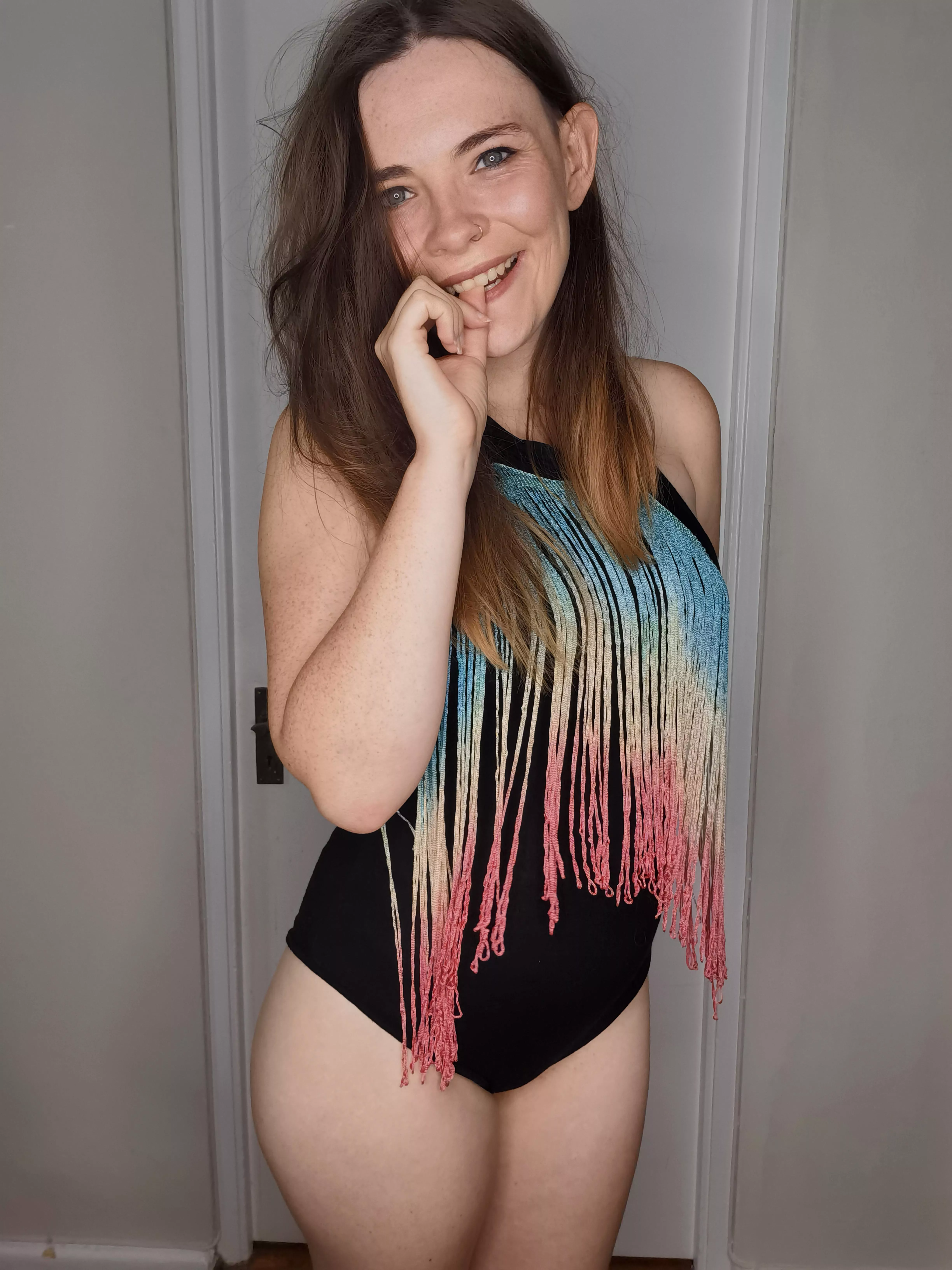 Let me cure your midweek blues 😘 [F]