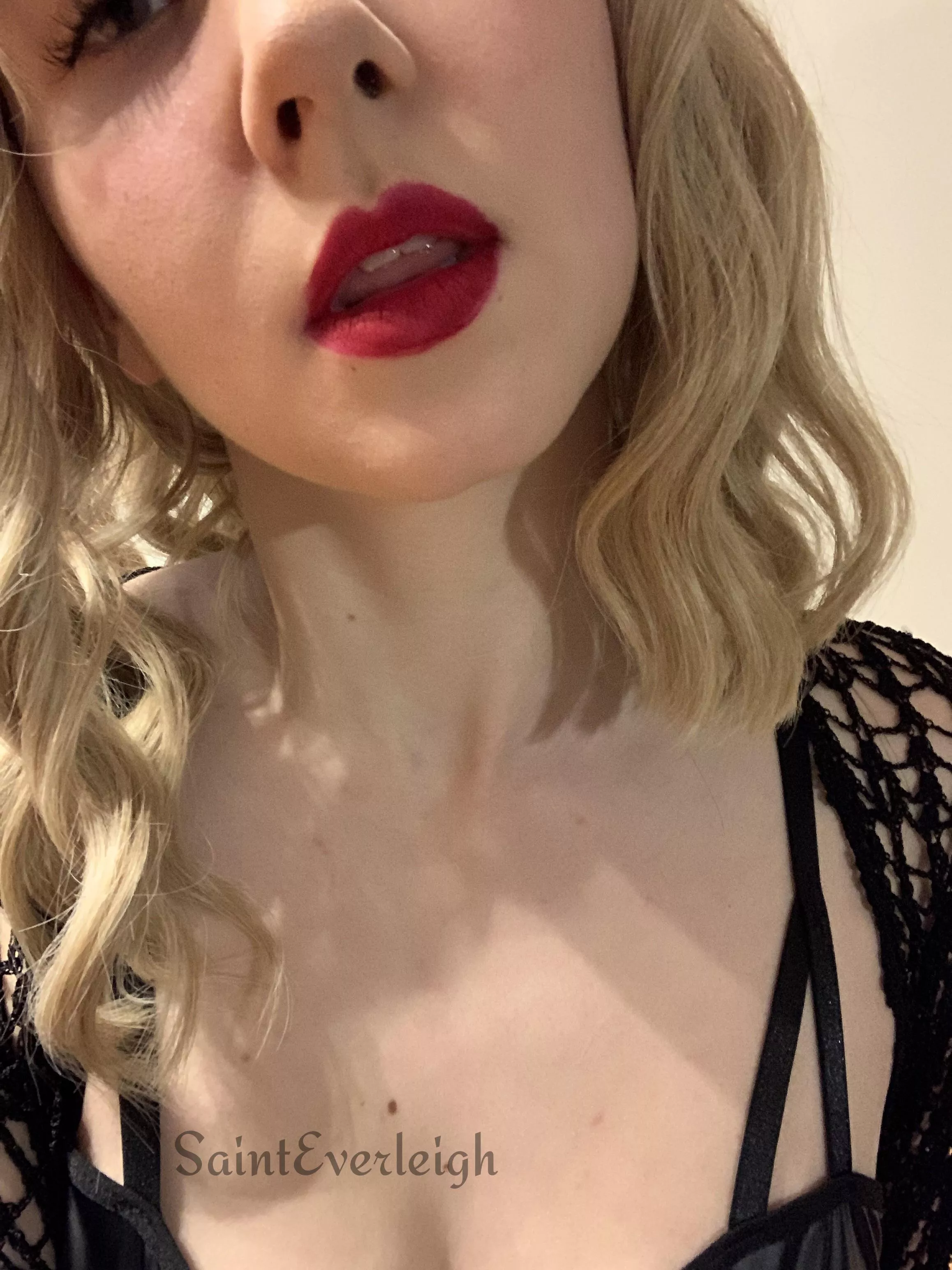 Let me hypnotize you into submission [domme]