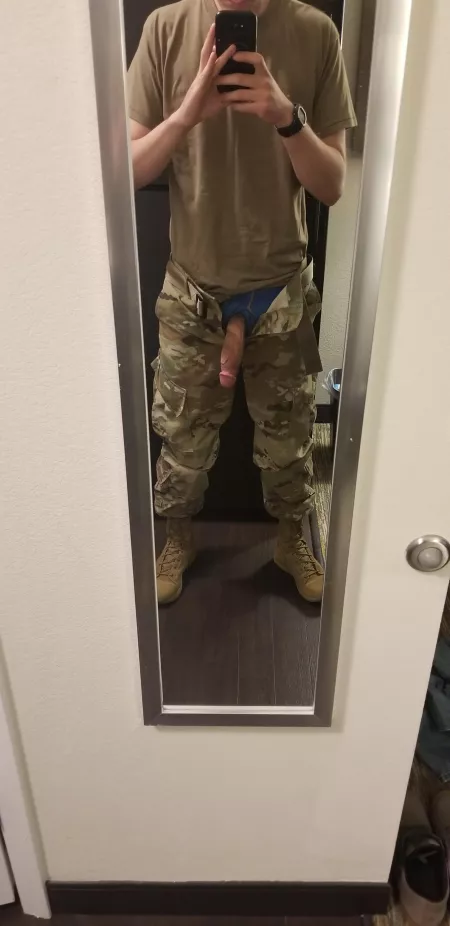 Let me introduce myself Let me introduce myself