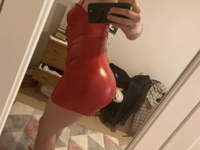 Let me squat on your 🍆