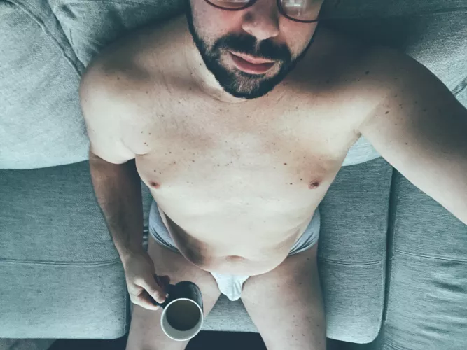 Let me warm you ont his cold morning ❄️