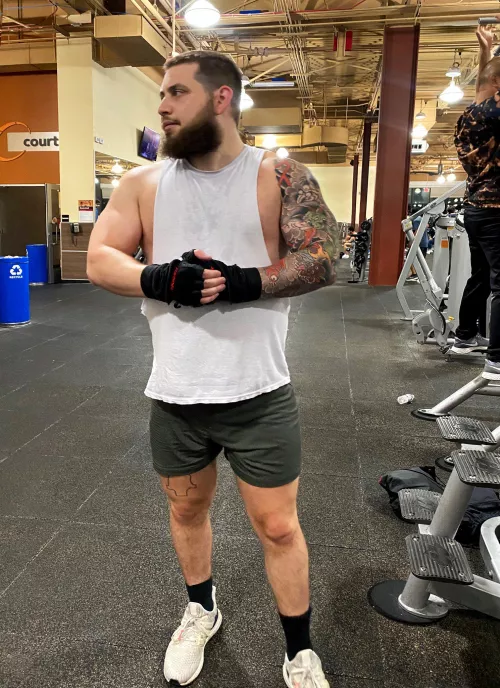Let's crush this week bros :) Let's crush this week bros :)