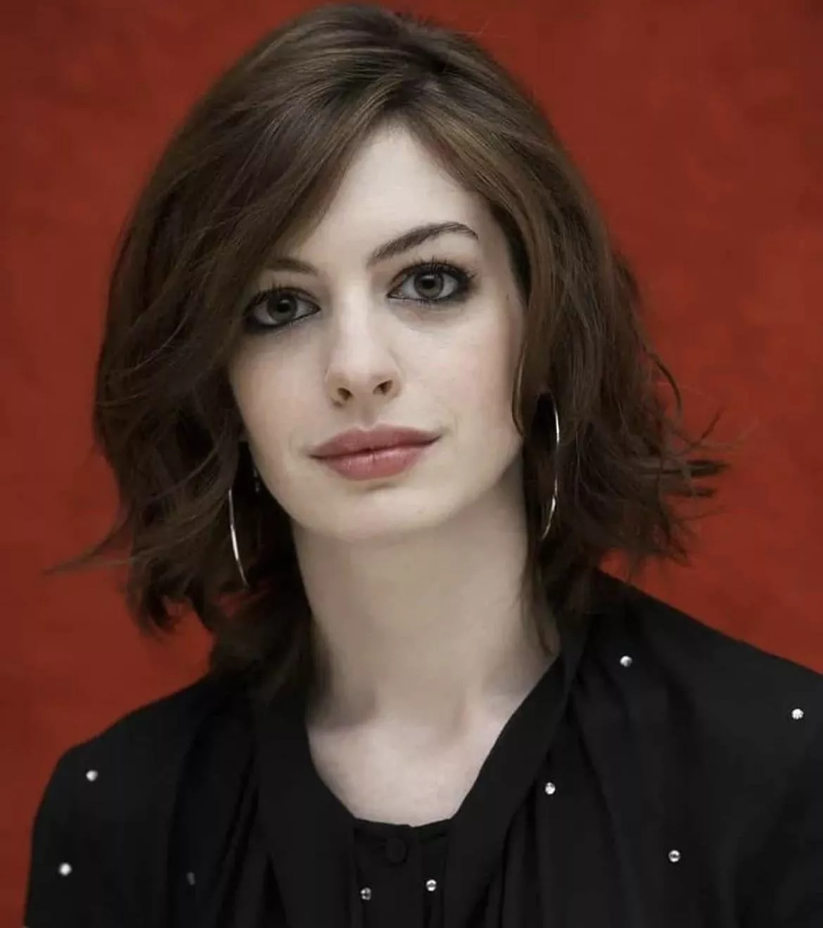 Let’s cum for Anne Hathaway Let’s cum for Anne Hathaway