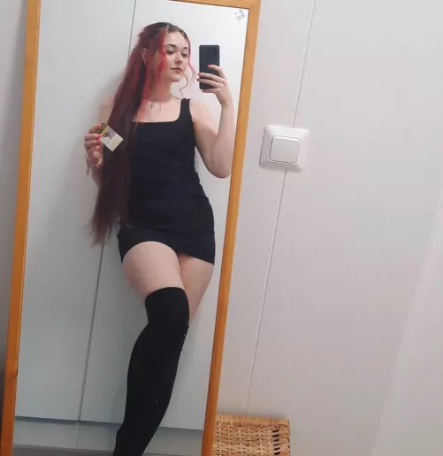 Lets go for a smoke?π₯°