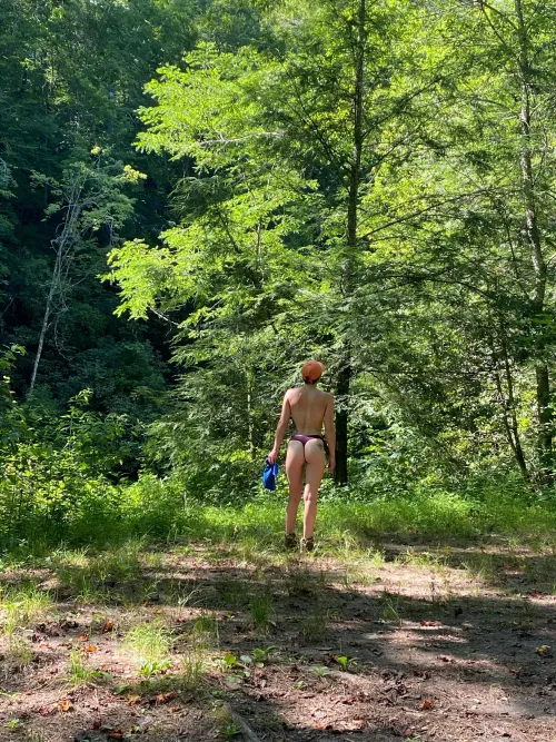 Let’s go hiking sometime… I’ll lead the way 💕🤟