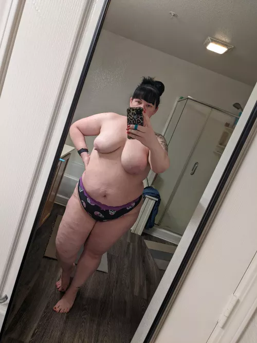 Let's go to bed 😈😈