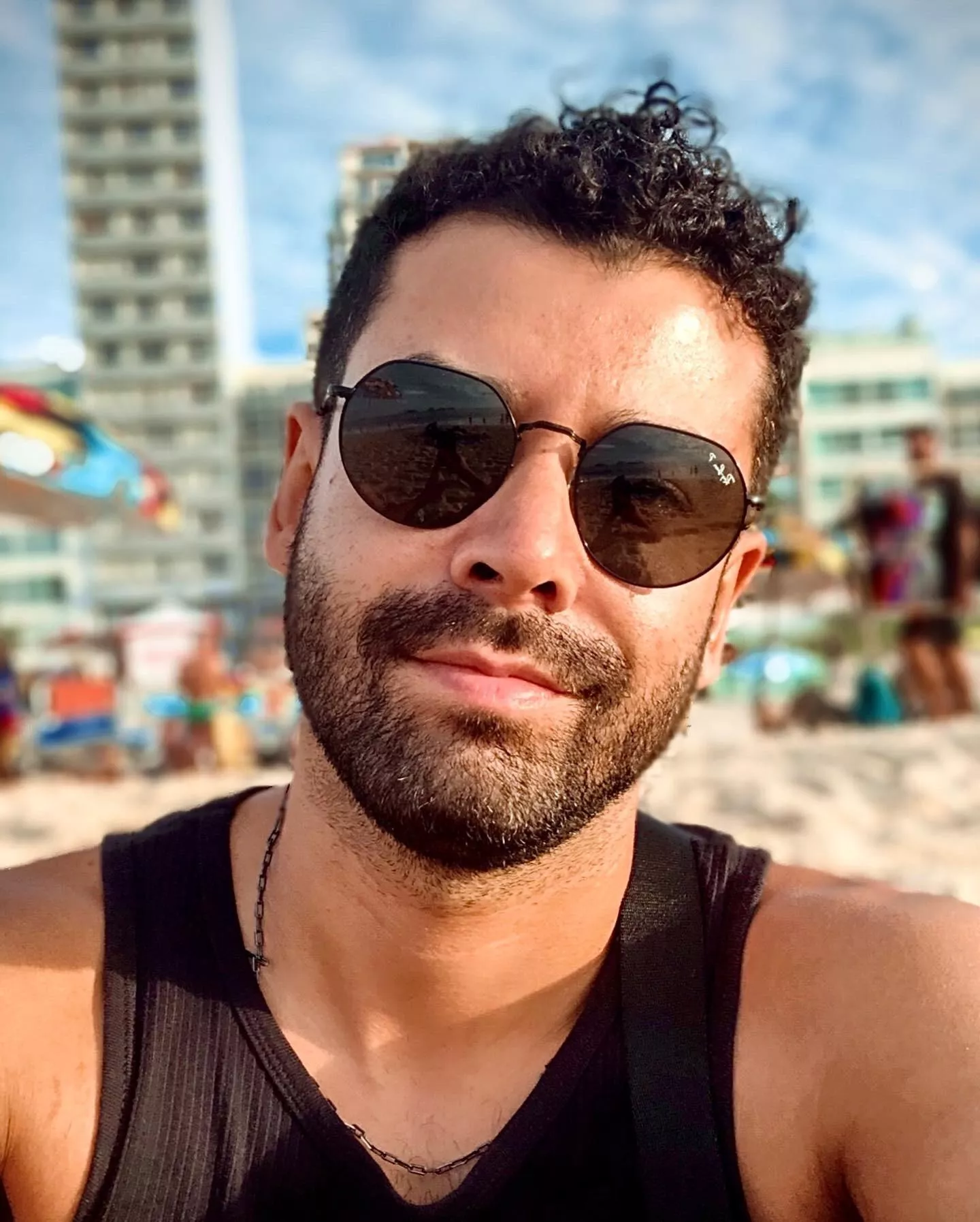 let's go to the beach-each