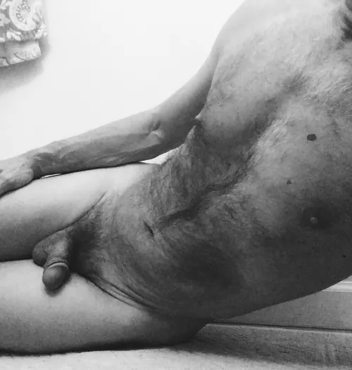 Let's grab a beer tonight 🍺 (m)(65)