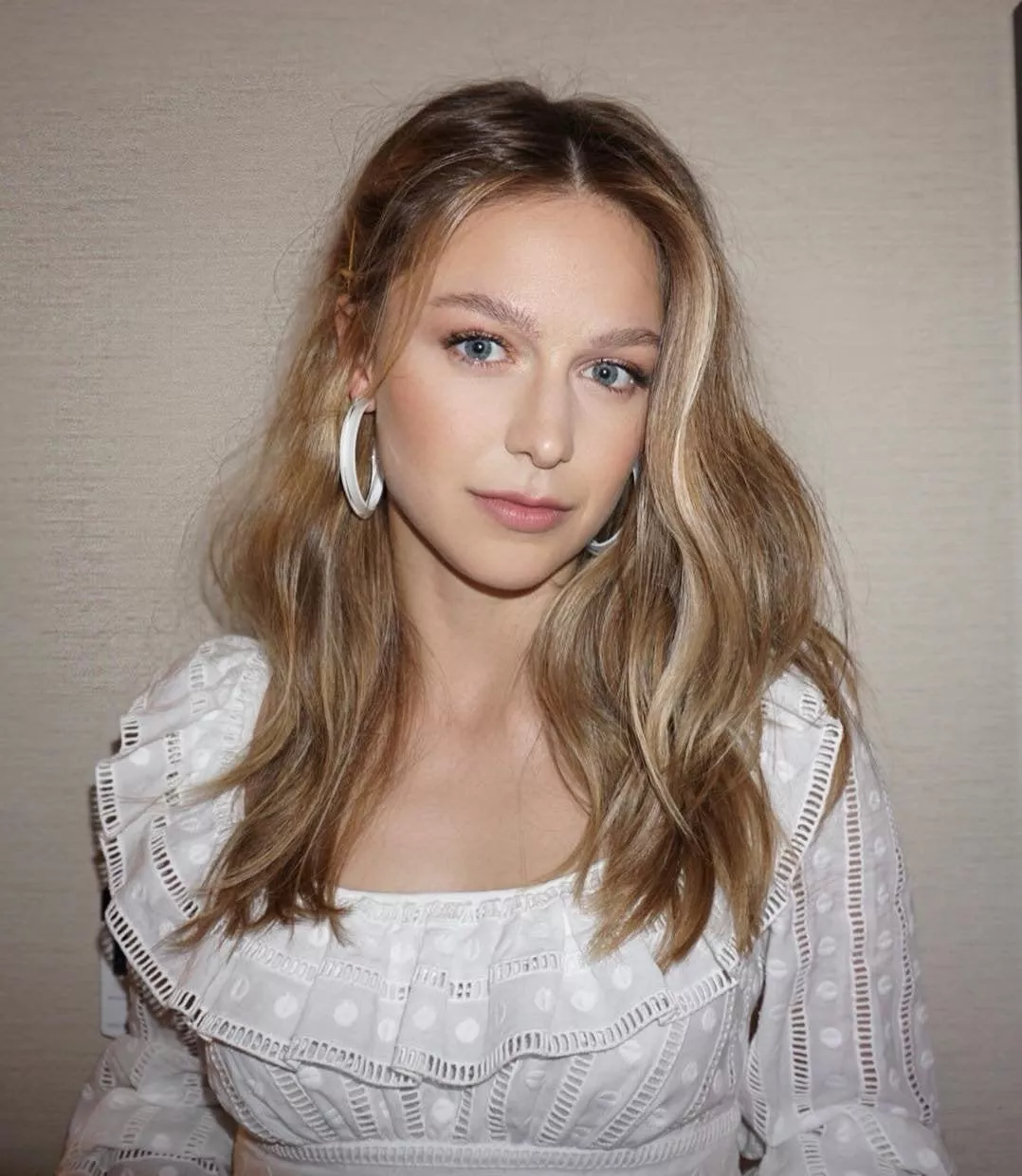 Let’s jerk for Melissa Benoist Let’s jerk for Melissa Benoist