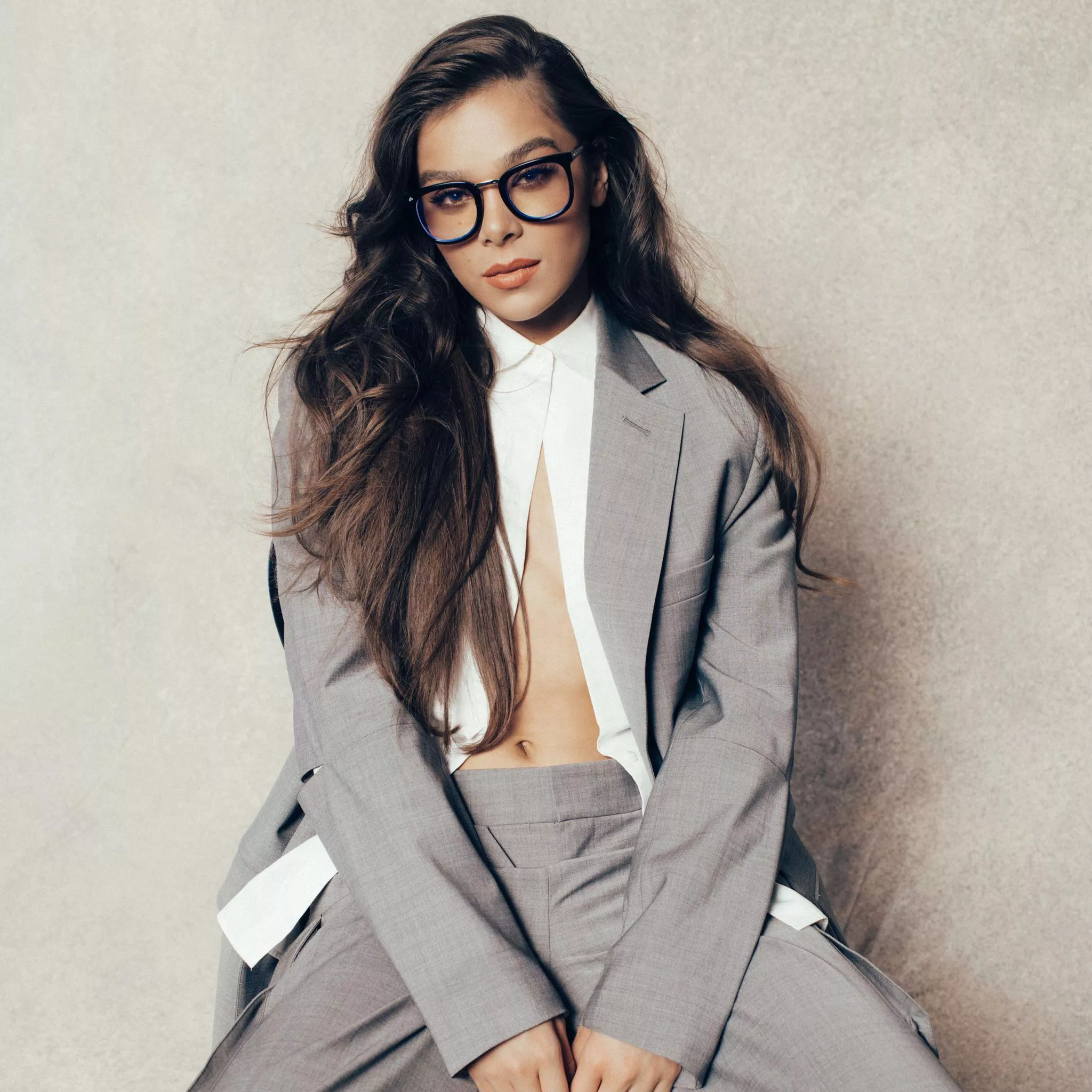 Let’s jerk to Hailee Steinfeld Let’s jerk to Hailee Steinfeld