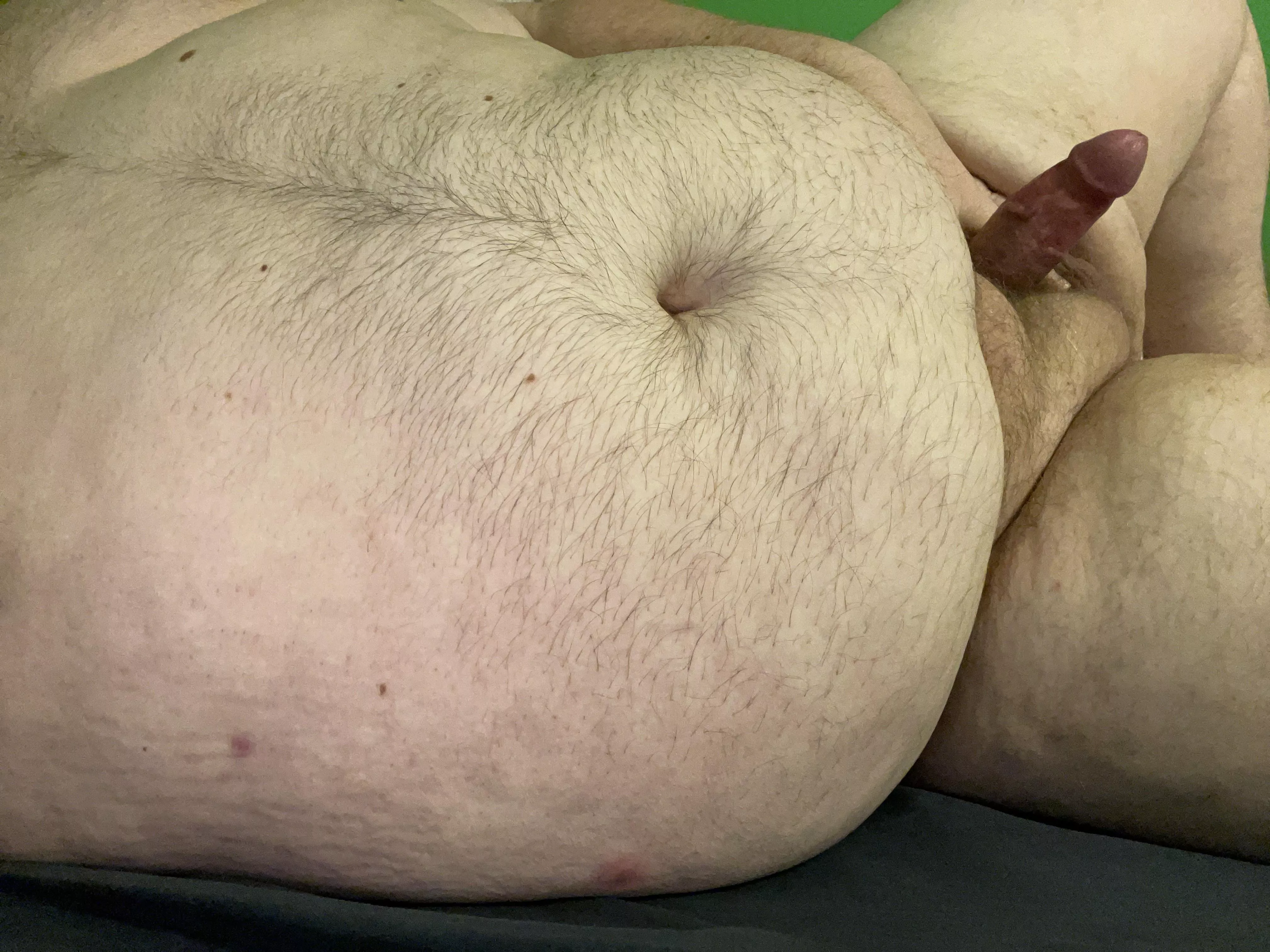 Let’s just stay in bed all day!!