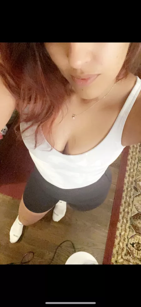 Letβs make this Monday better (f) Letβs make this Monday better (f)