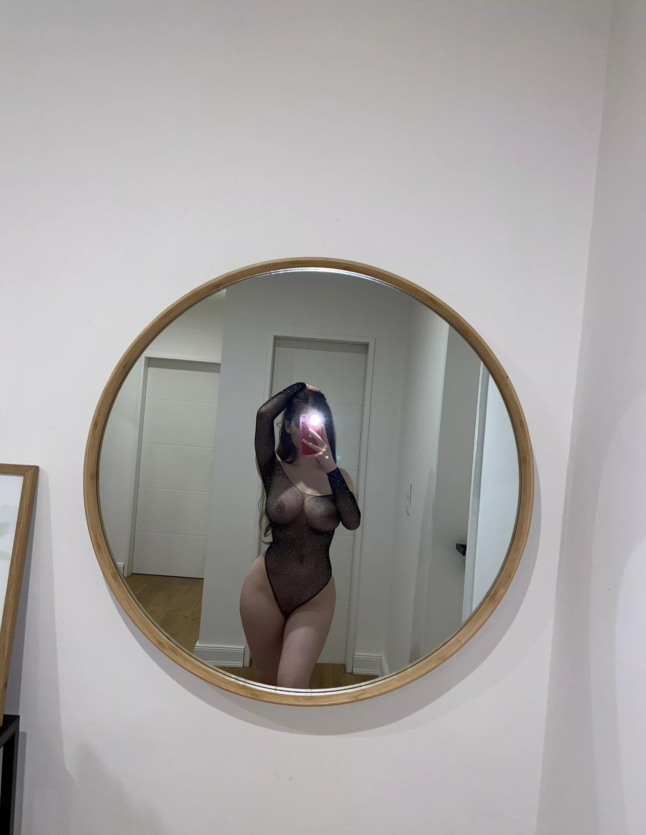 Let's play together 🌺 I verify 🌺 Videocalls 🌺 Sexting 🌺Customs 🌺 GFE 🌺 Premium Snapchat 🌺 Cock Rate 🌺 And much more 🌺 Add my Snap @kayleyrayy Kik @kayleyyray