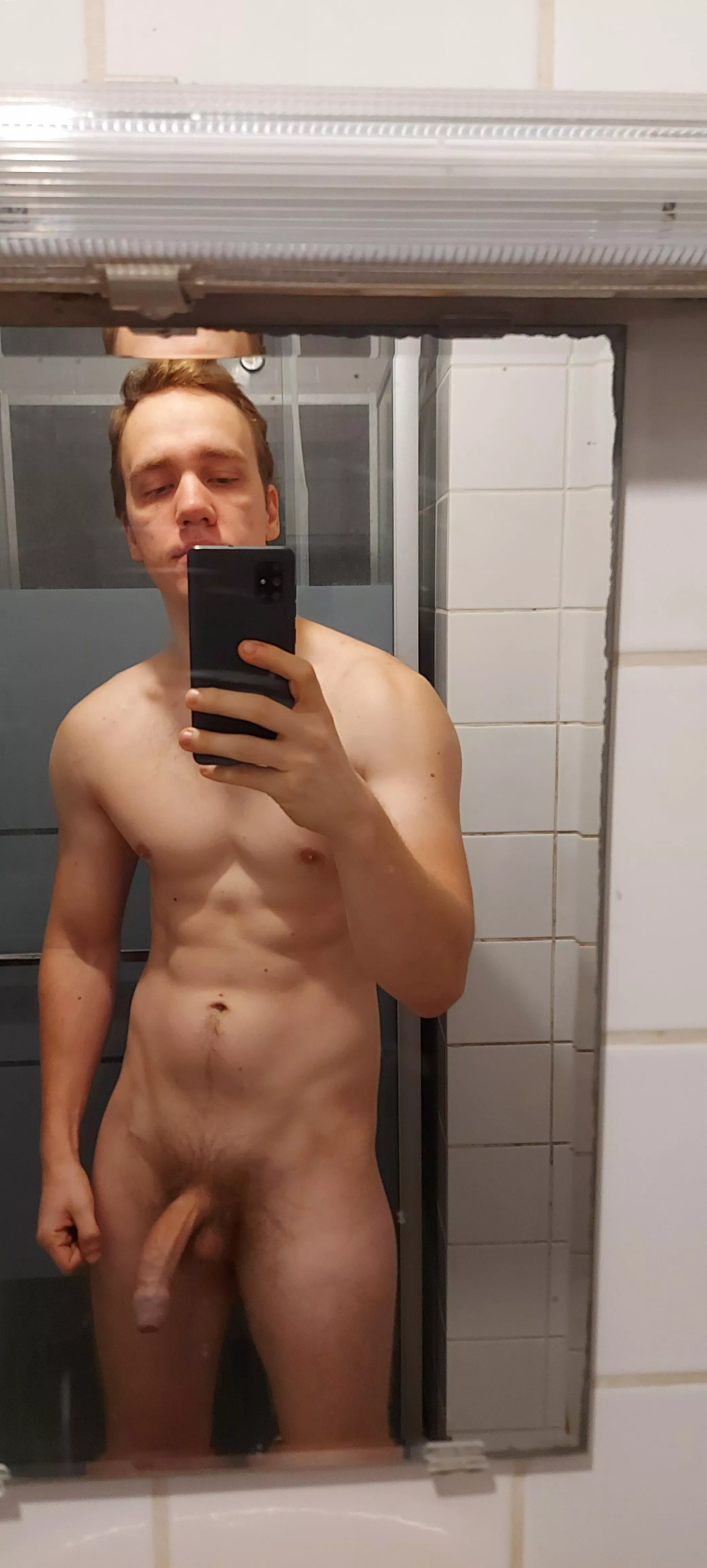 Let's start the day right, dont we ? Pm open ;) Let's start the day right, dont we ? Pm open ;)