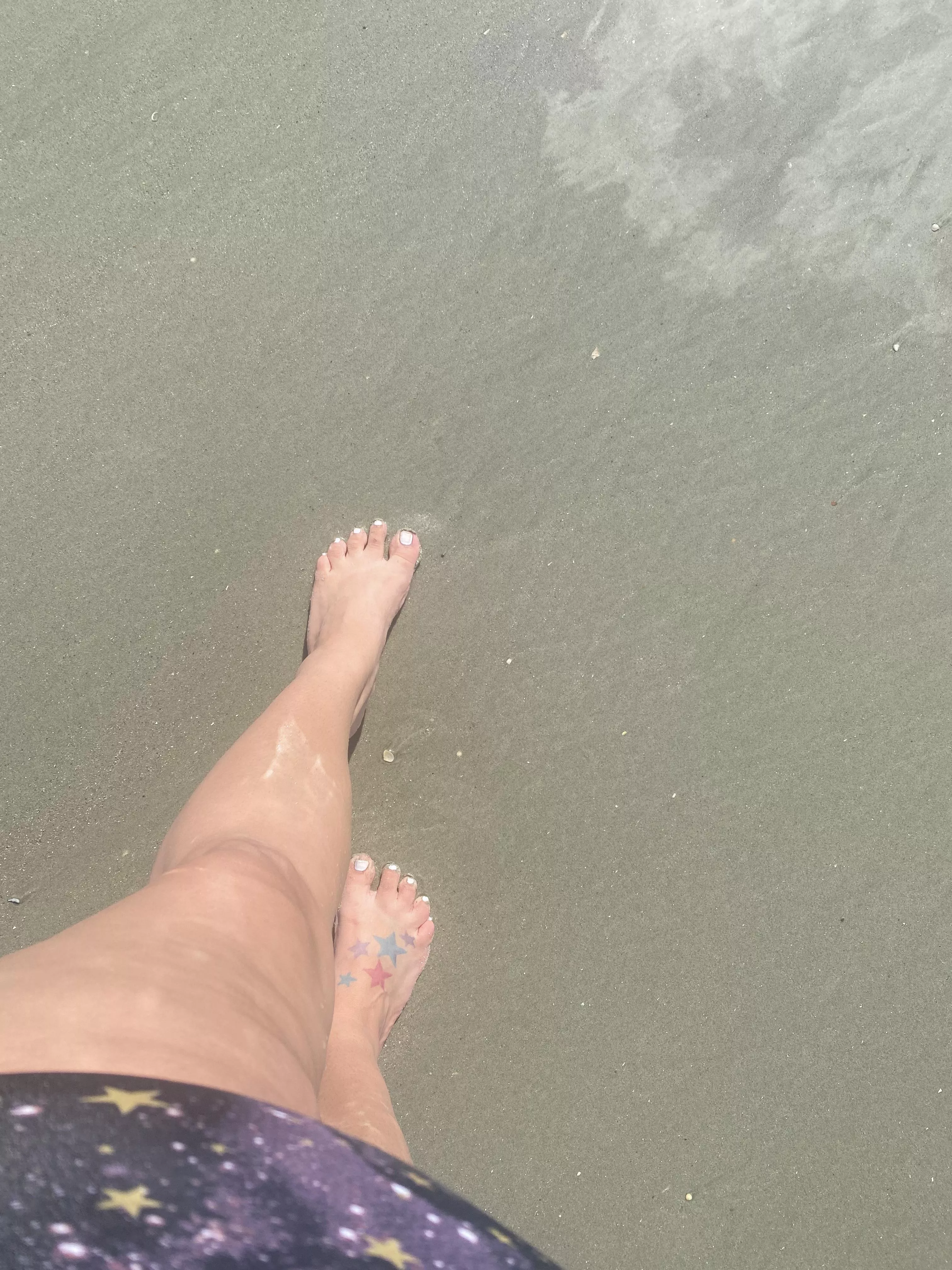 Letβs walk on the beach Letβs walk on the beach