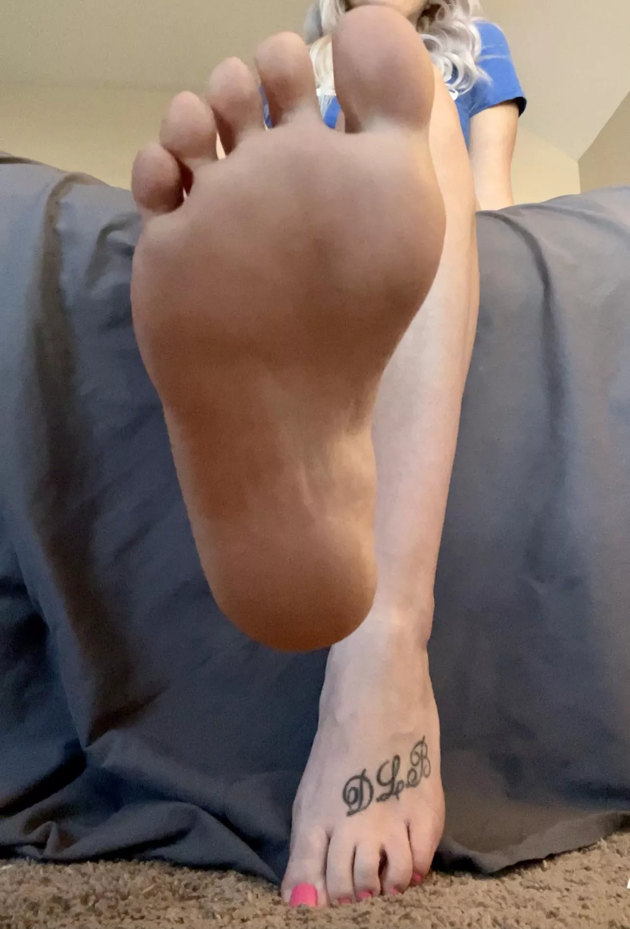 Lick it for me? Lick it for me?