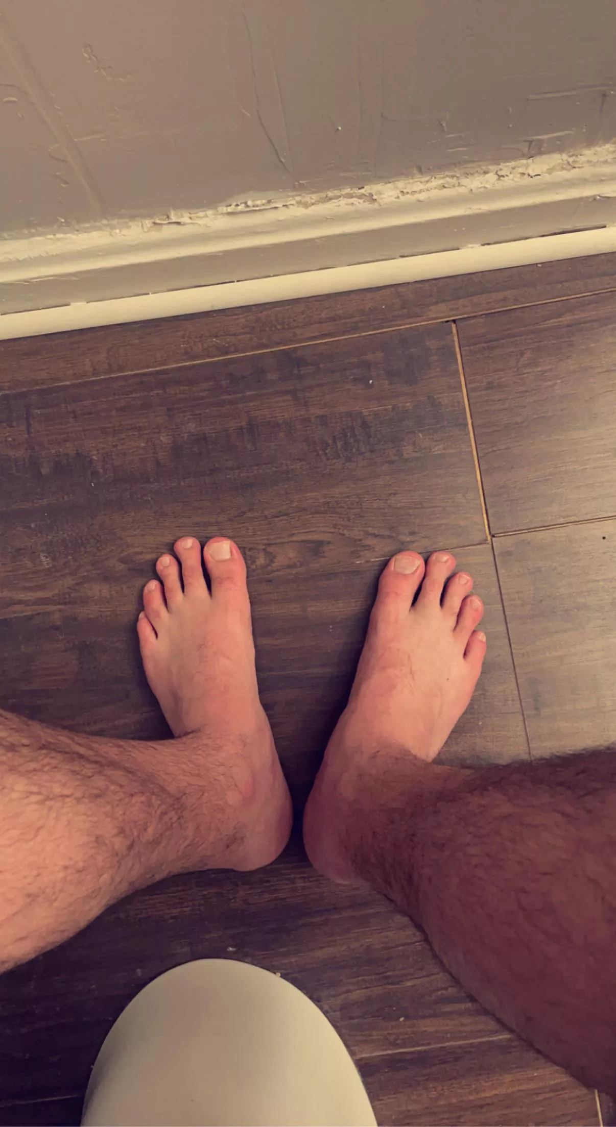 lick my size 13’s while i forget you even exist