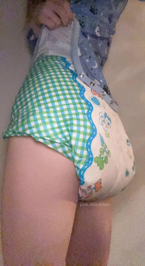 Life is soo boring without diapees 😳💕