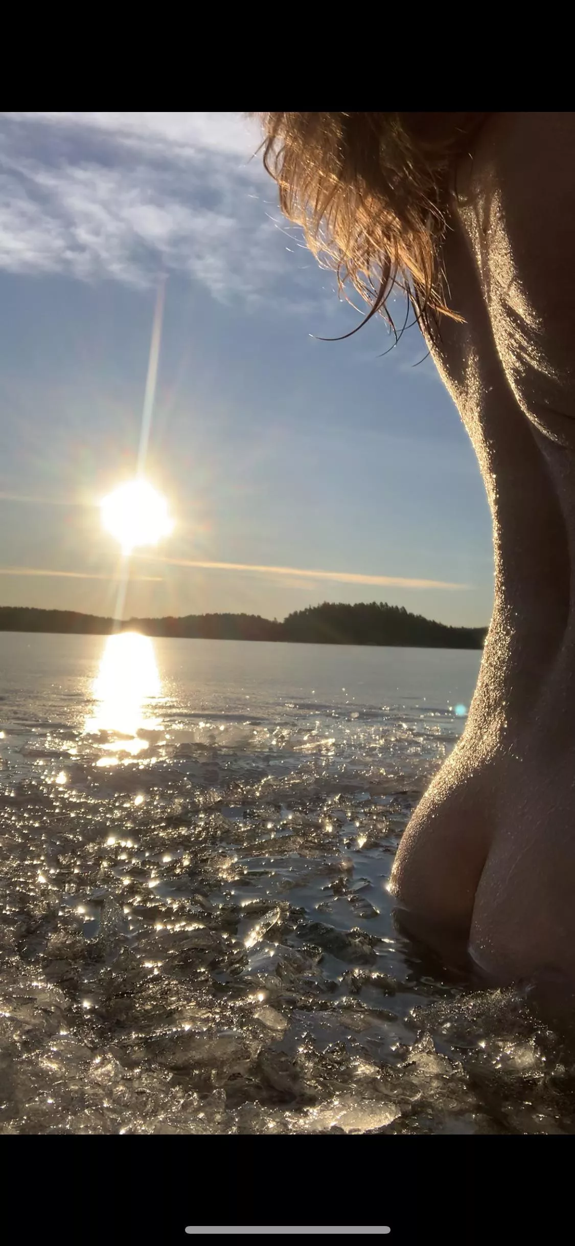 Life Model and all year round swimmer. Decided to combine the two💙