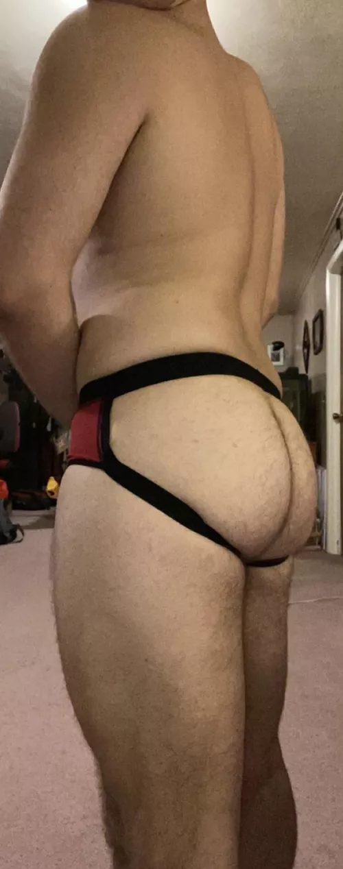 Like Cubs in jocks?