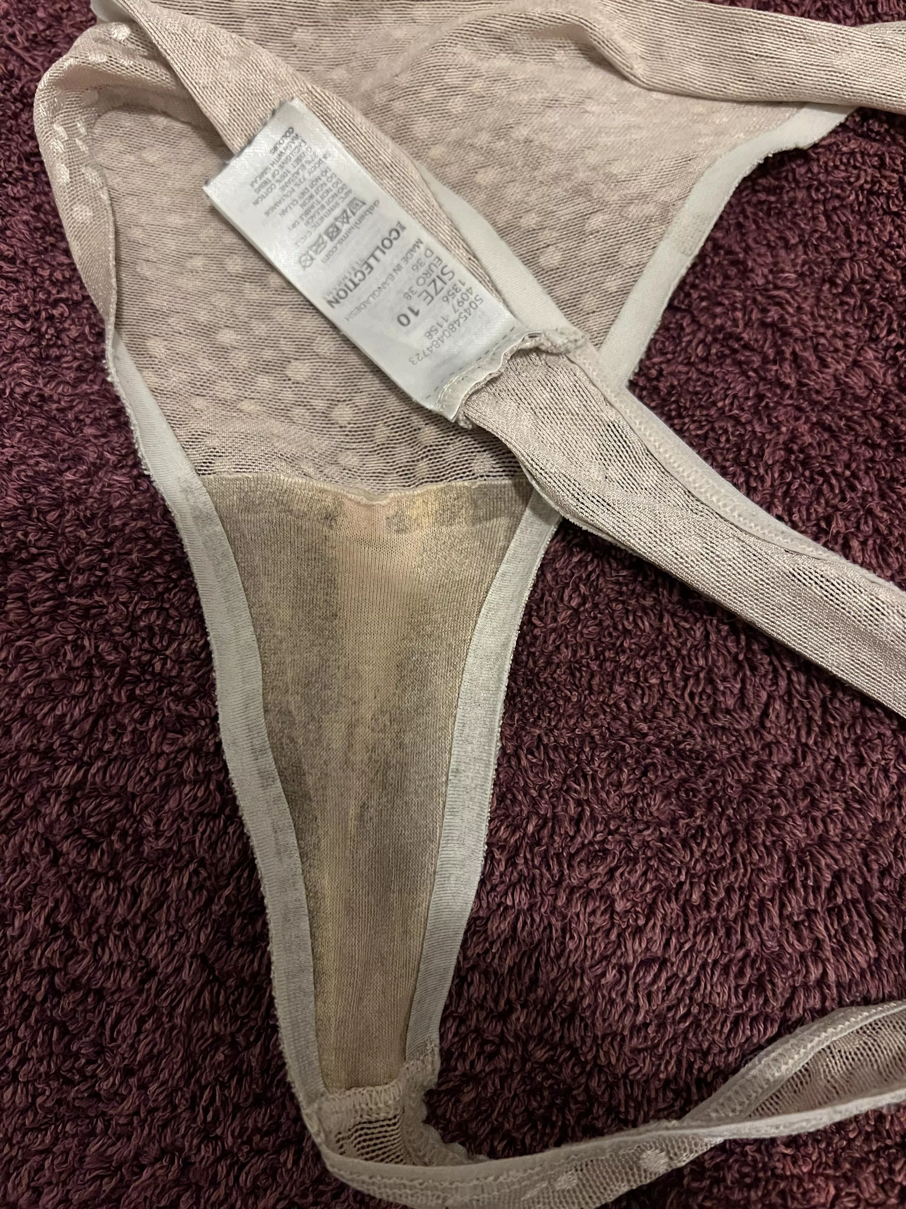 Like if you’d sniff the pussy and arse scent?