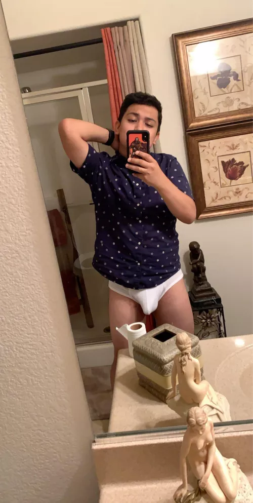 Like my bulge? Like my bulge?