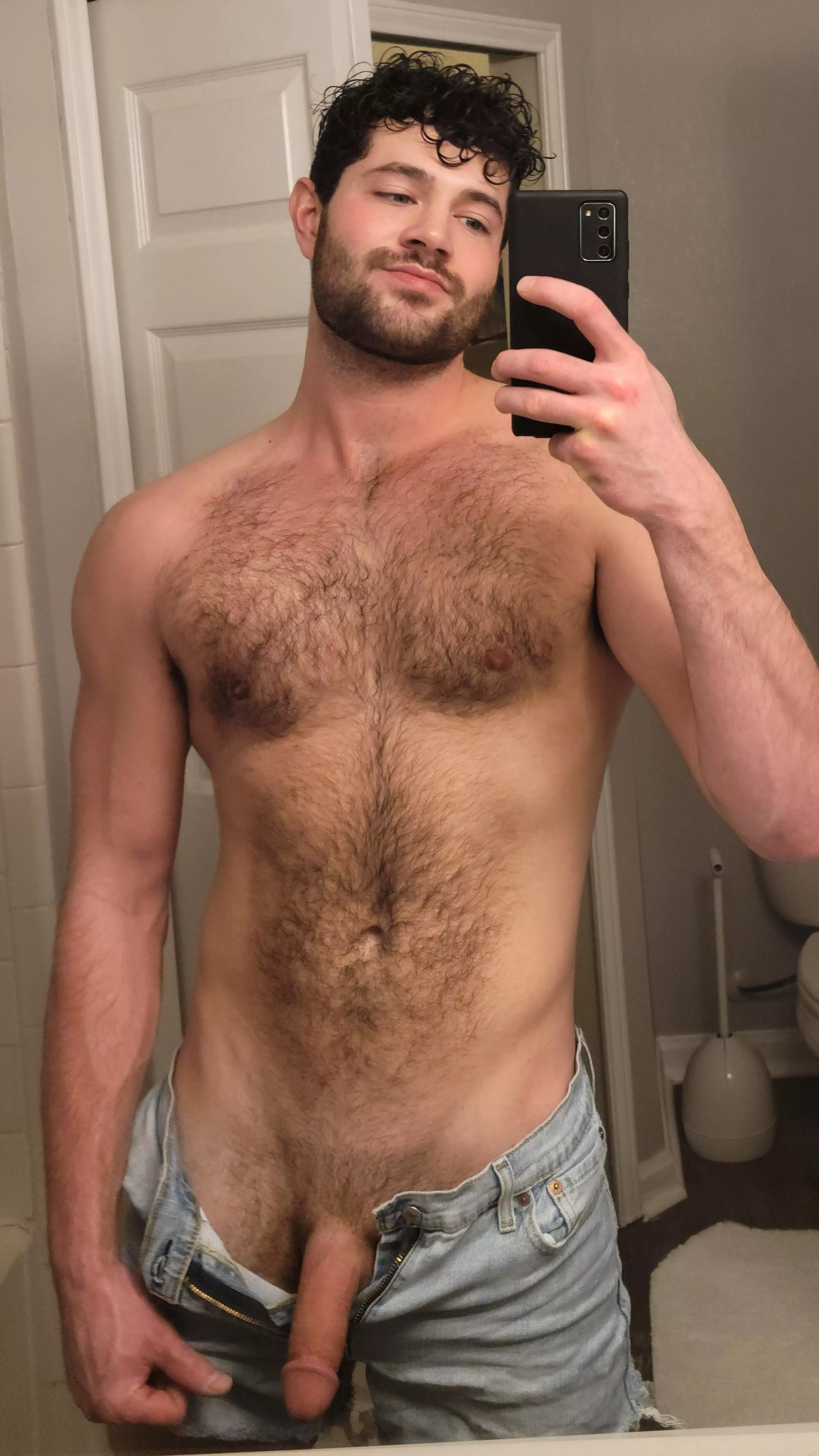 Like my jean shorts :p Like my jean shorts :p