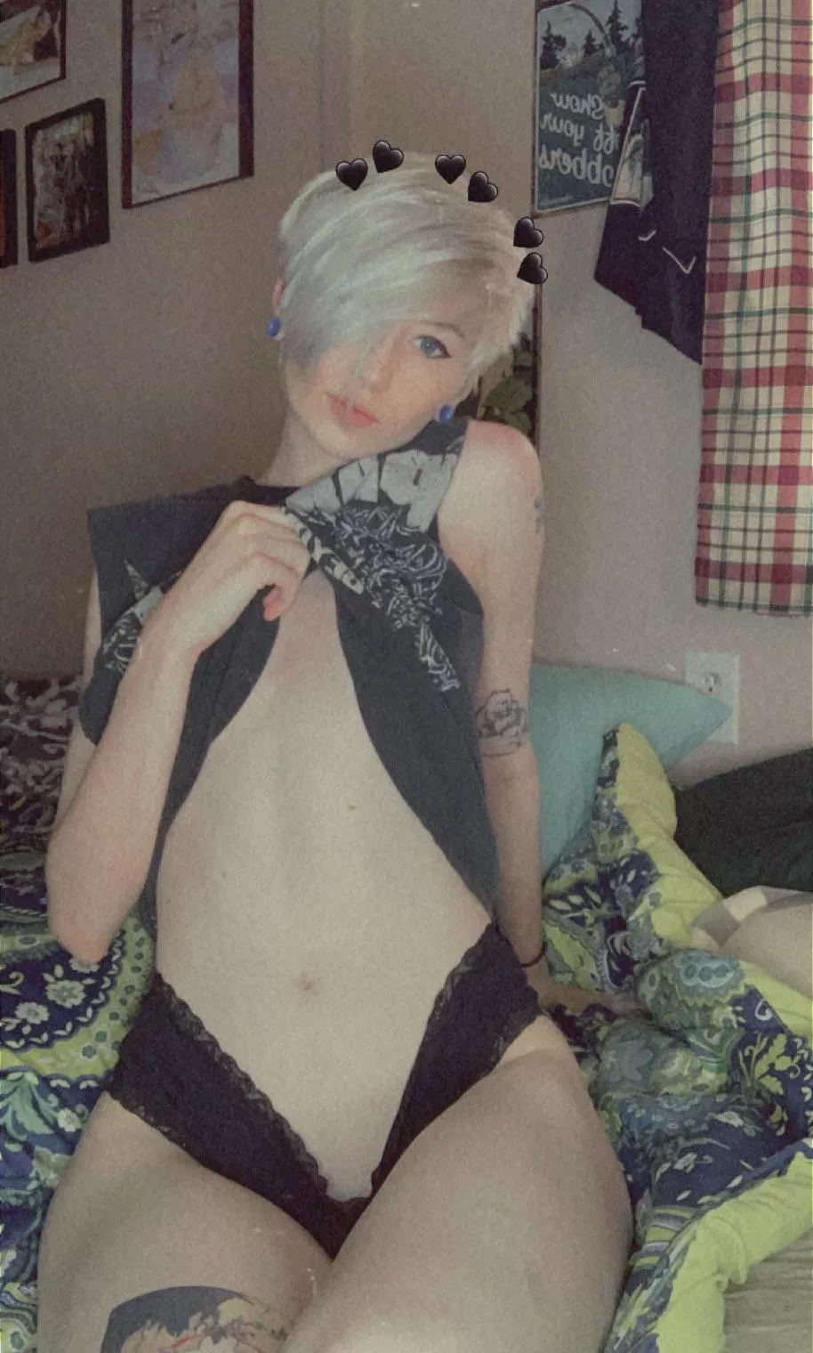 Like my look?🖤 Like my look?🖤