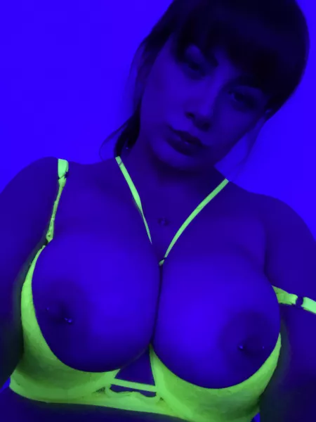 Like my new bra ? Like my new bra ?