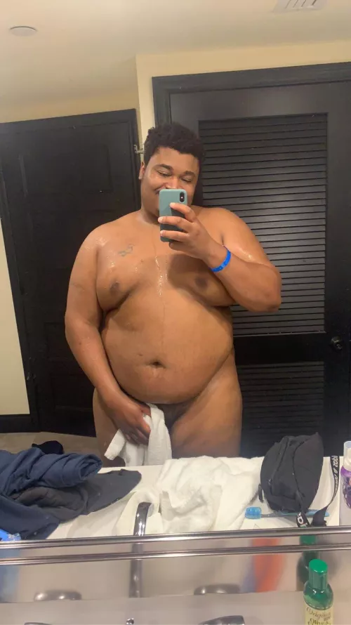 Liked this pic a lot 🤷🏾♂️ Liked this pic a lot 🤷🏾♂️