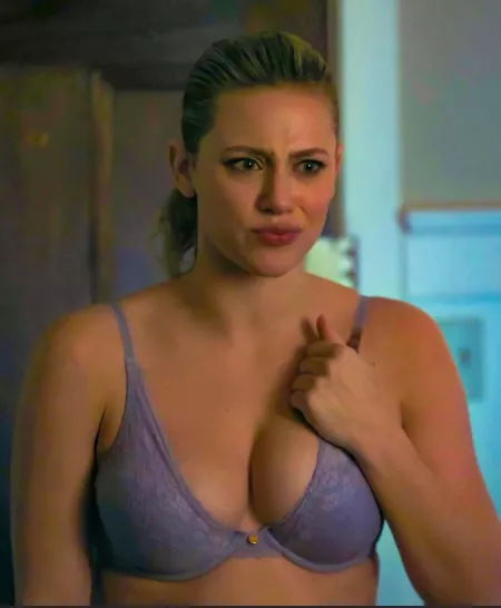 Lili Reinhart in a sexy bra Lili Reinhart in a sexy bra