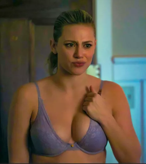 Lili Reinhart makes me so hard Lili Reinhart makes me so hard