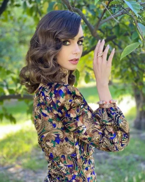 Lily Collins Lily Collins