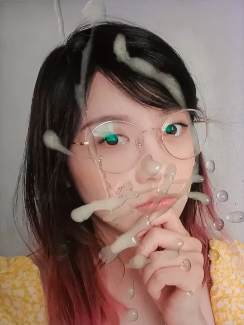 LilyPichu got cum smeared all over her favorite glasses๐