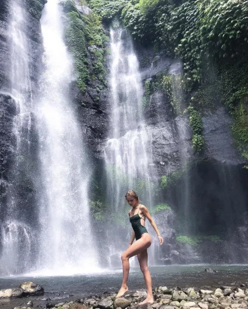 LIMITED OFFER 50% OFF! You get FREE DICK RAITING Only for my next 5 subscribers! 💕 Cum, join me!