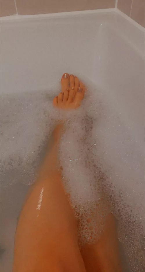 Link in the comments, come and chat๐ Link in the comments, come and chat๐