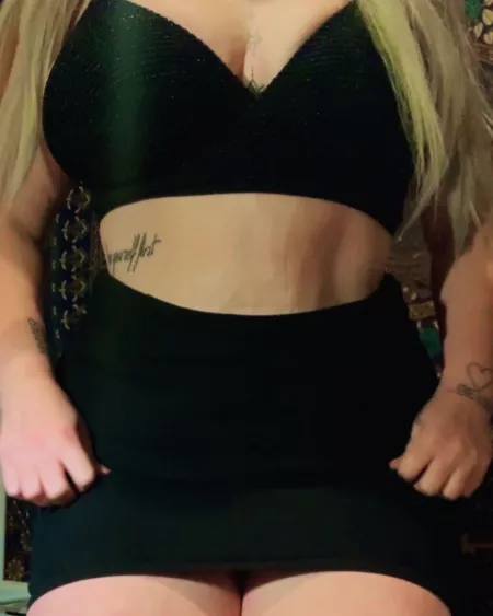 listen to me pet😈 [F] OC