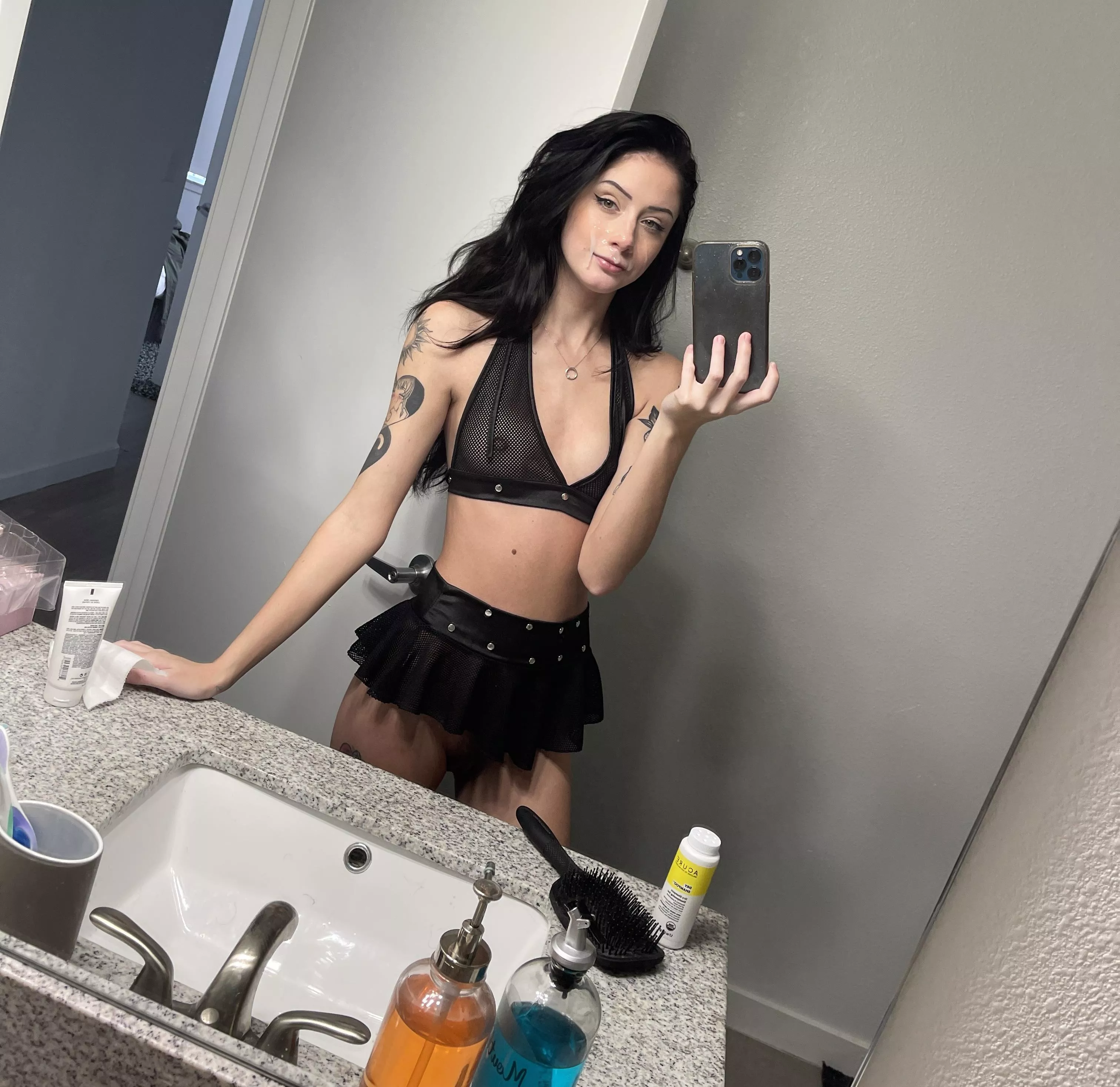 Little facial selfie for you!