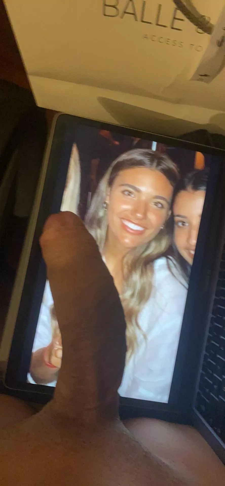 Little fucktoy enjoying a 9 inches dick kik JFLS25 Little fucktoy enjoying a 9 inches dick kik JFLS25