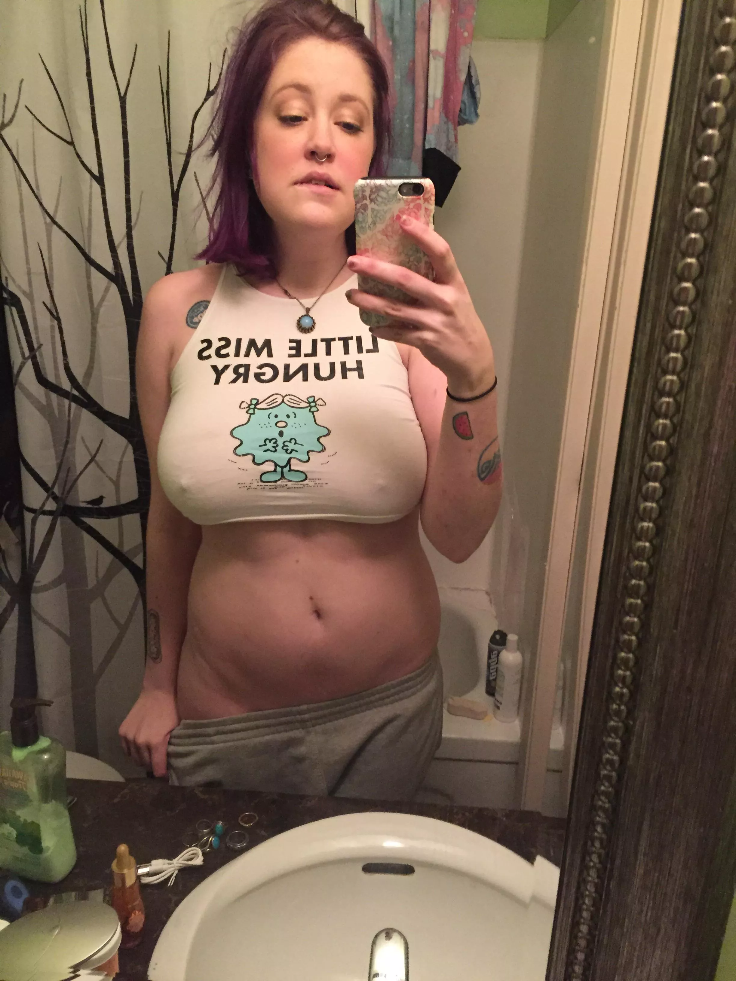 Little miss hungry. Can you guess what I’m hungry for? 😏